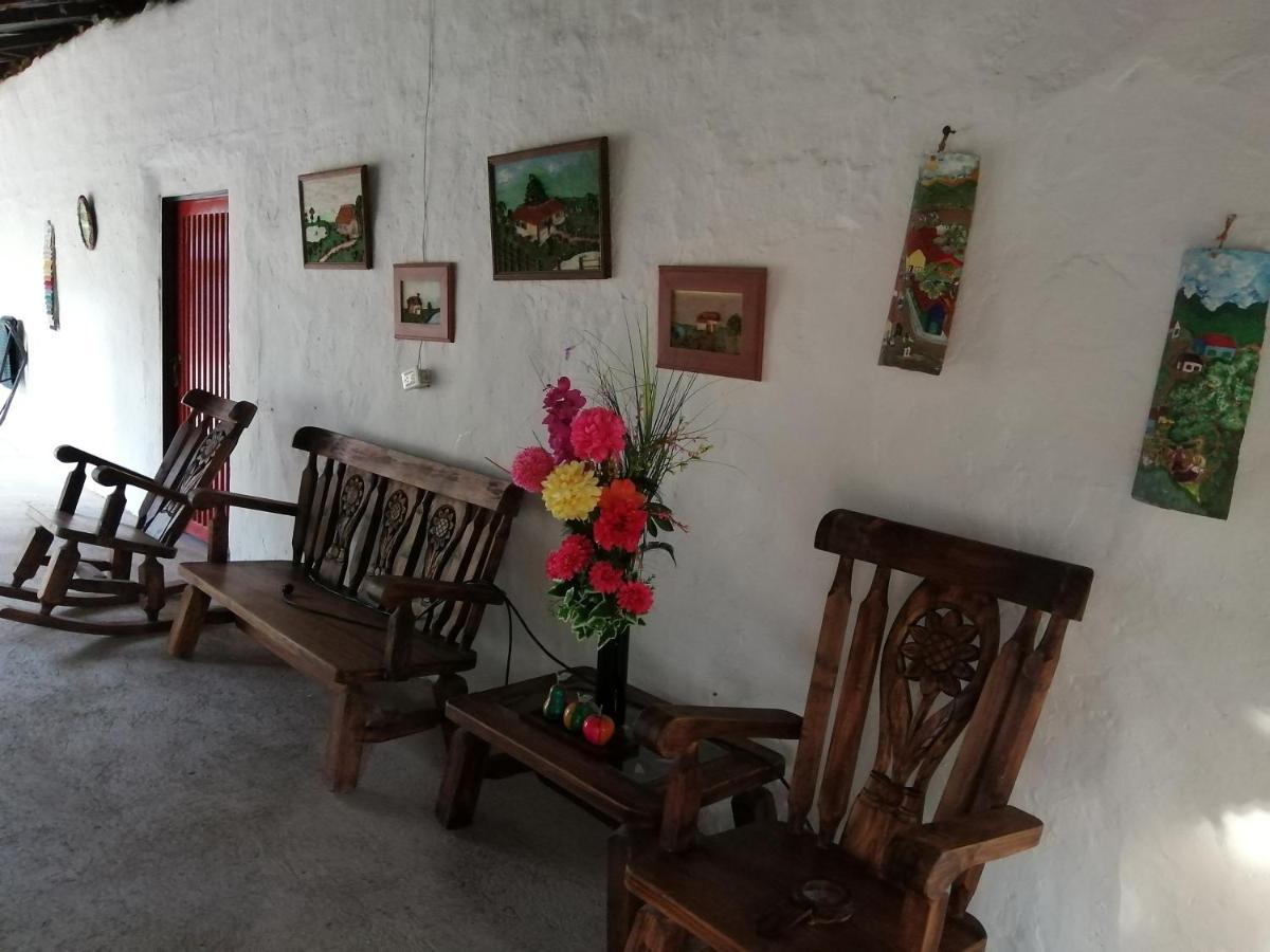 Finca Ecoturistica Los Jagueyes Baraya 外观 照片