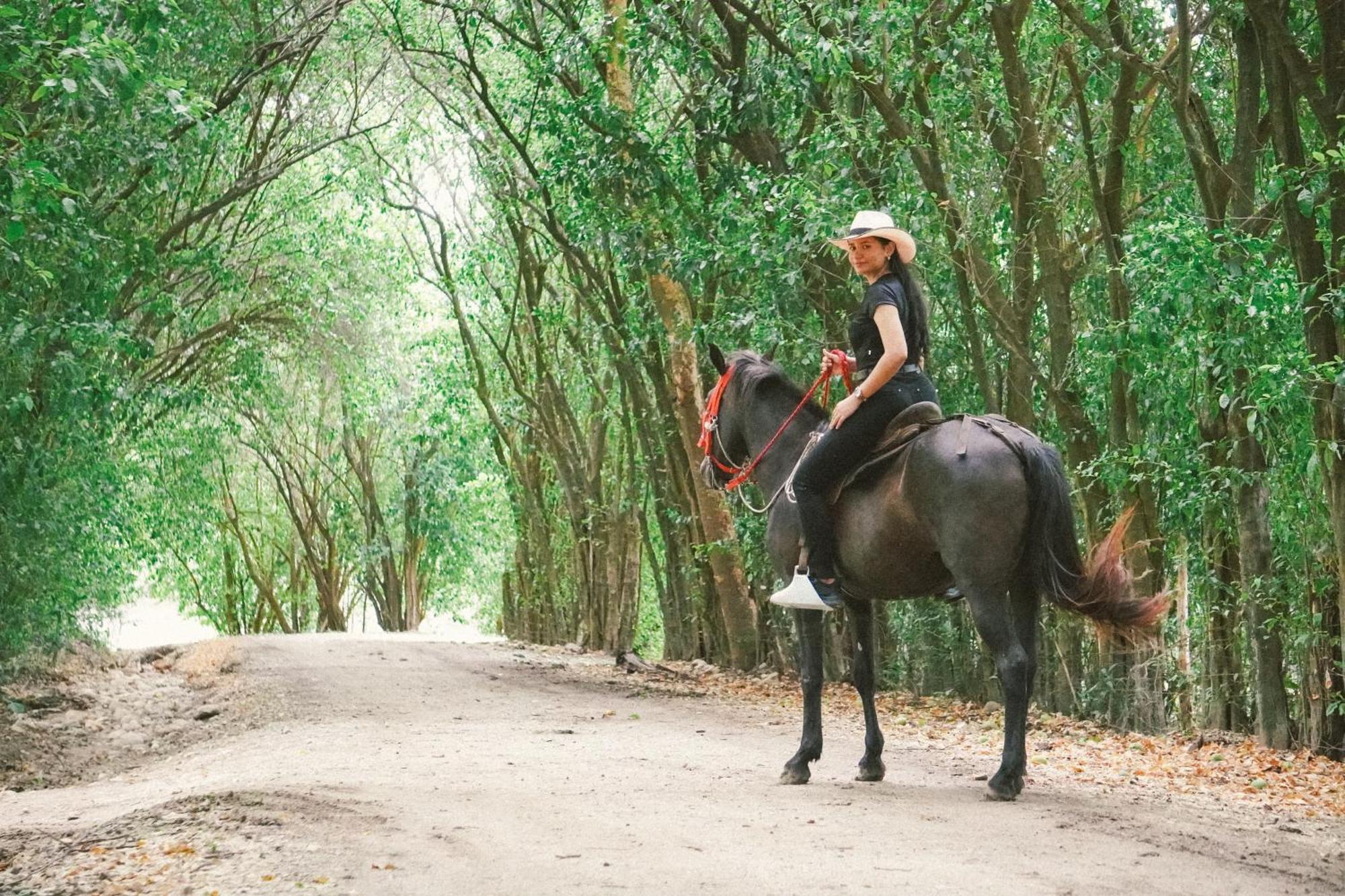 Finca Ecoturistica Los Jagueyes Baraya 外观 照片