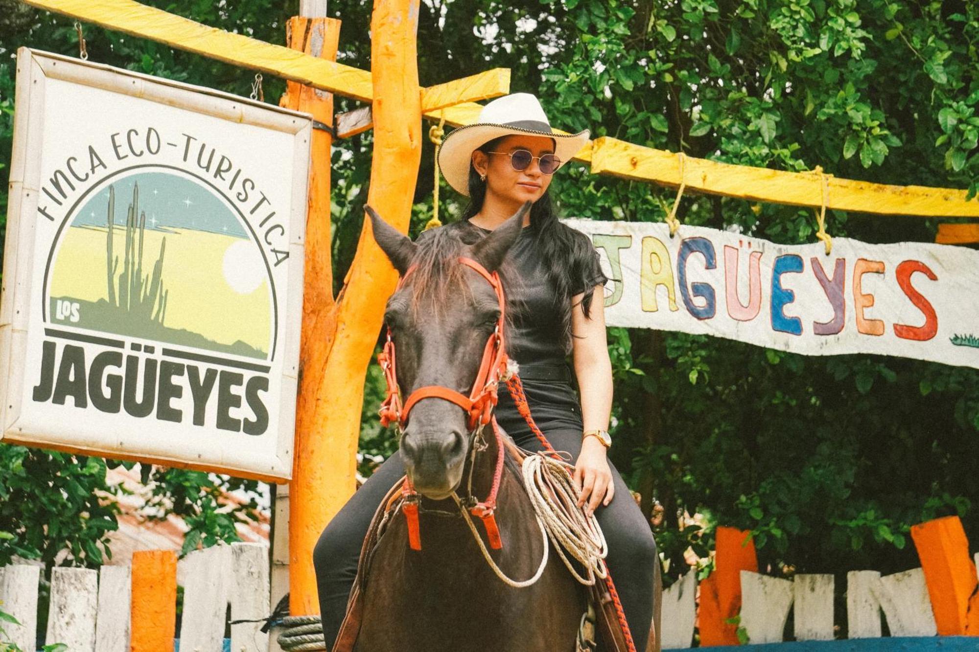 Finca Ecoturistica Los Jagueyes Baraya 外观 照片