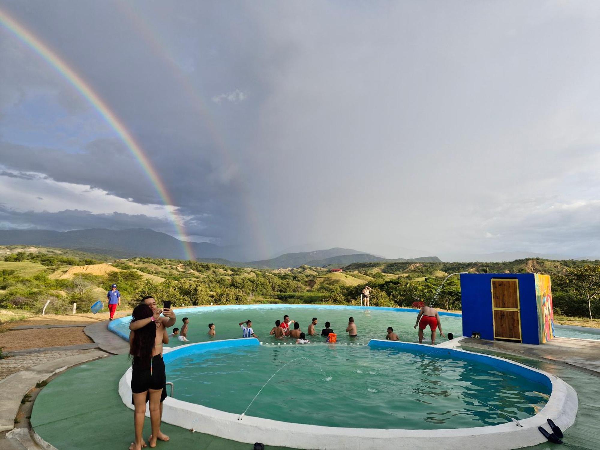 Finca Ecoturistica Los Jagueyes Baraya 外观 照片